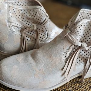 Lasocki cowgirl boots sz 7.5